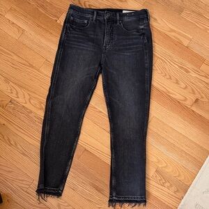 Gap Vintage Slim High Rise Frayed Hem Women's Jeans Size 4P/27